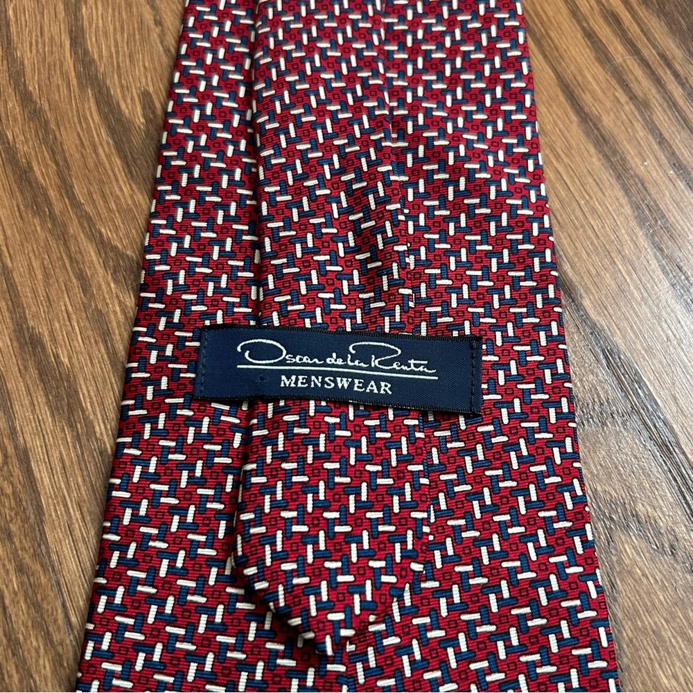 Oscar de la Renta Tie